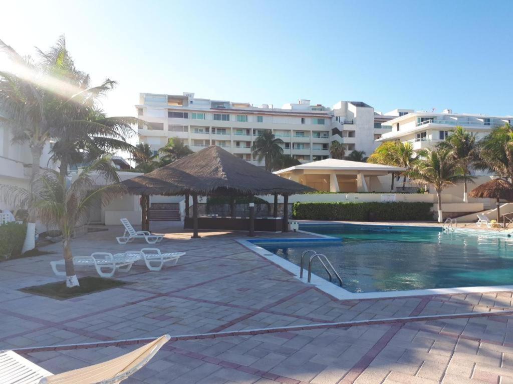 Departamentos Al Lado Del Mar En Zona Hotelera Cancún Extérieur photo