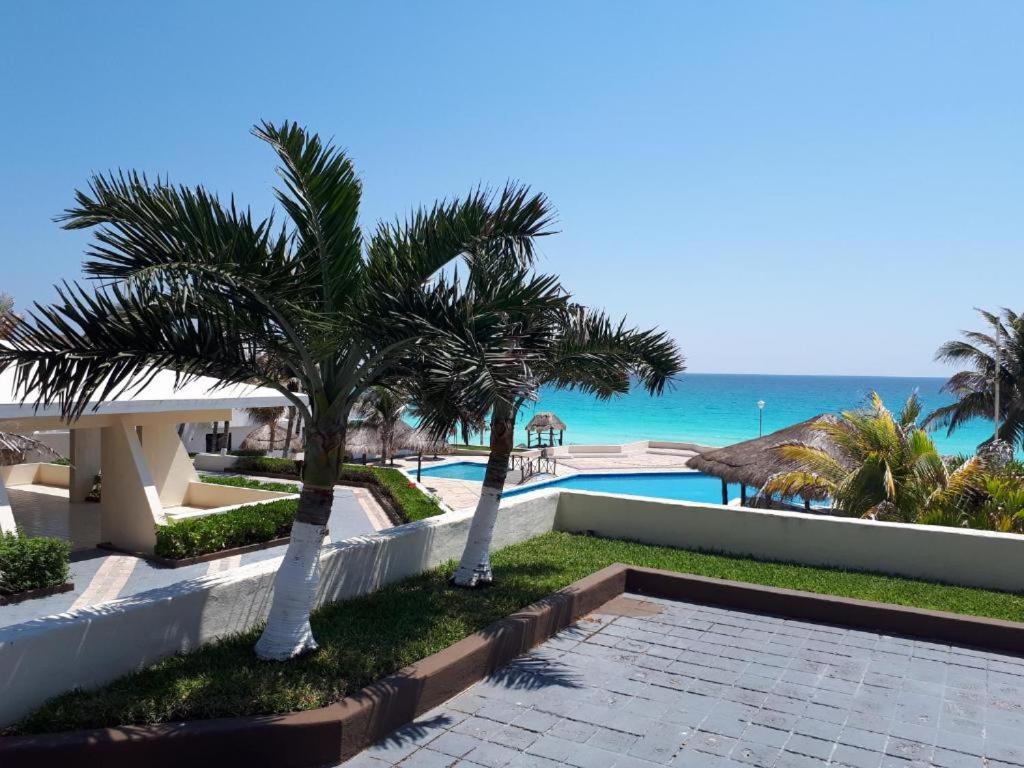 Departamentos Al Lado Del Mar En Zona Hotelera Cancún Extérieur photo