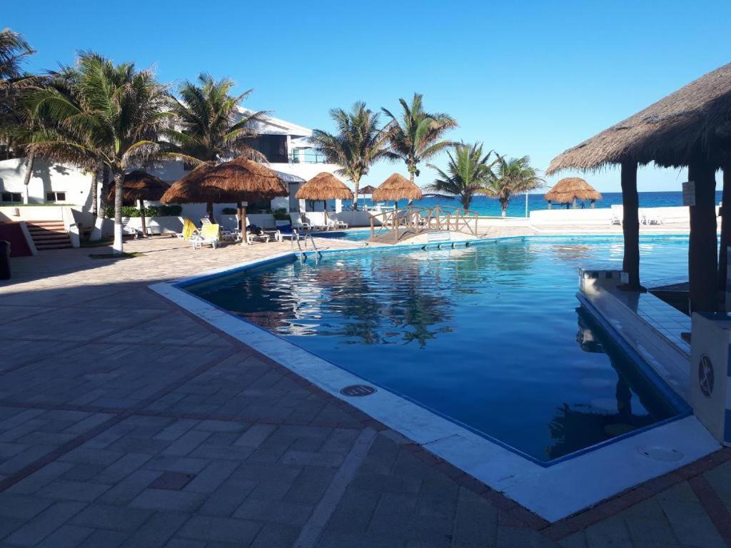 Departamentos Al Lado Del Mar En Zona Hotelera Cancún Extérieur photo